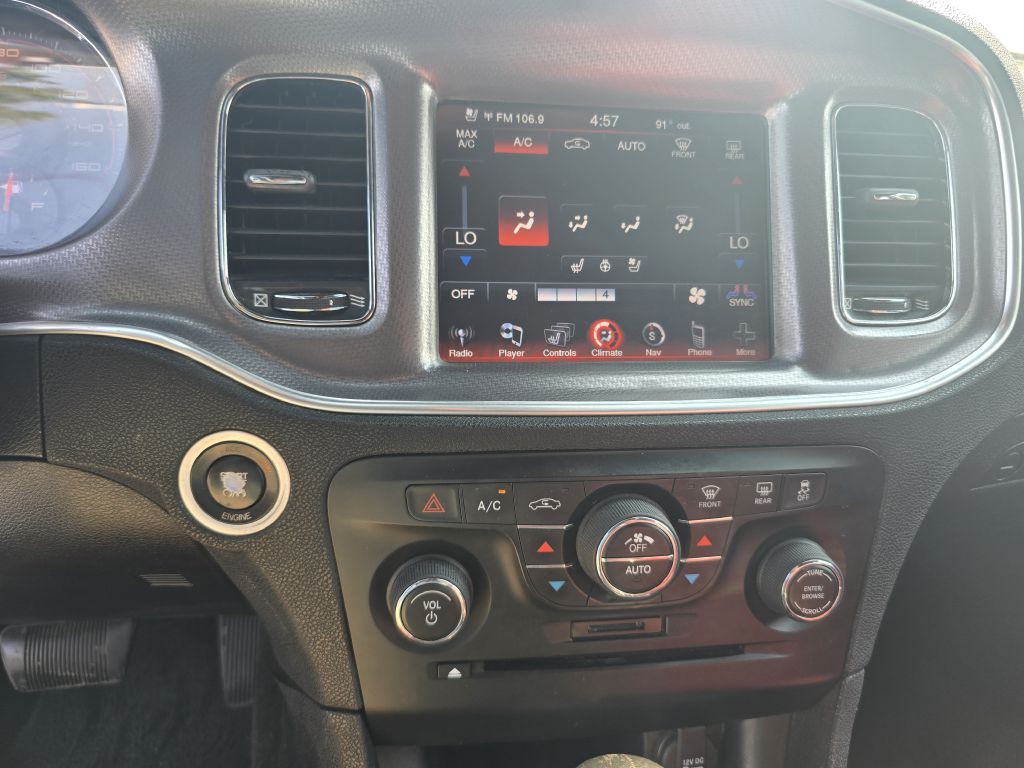 2014 Dodge Charger Image 39