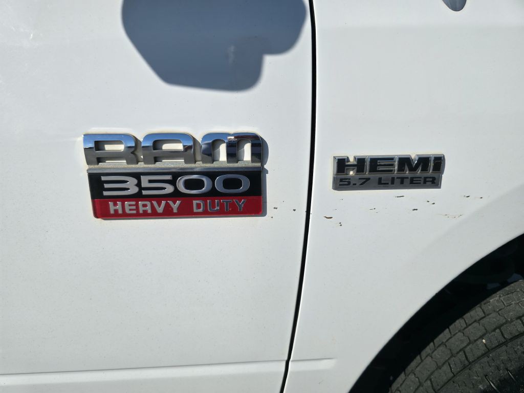 2012 Dodge Ram 3500 Image 3