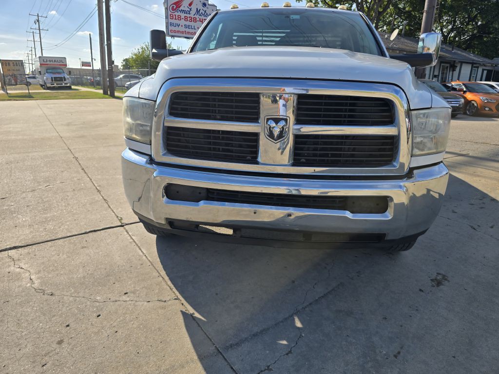 2012 Dodge Ram 3500 Image 9