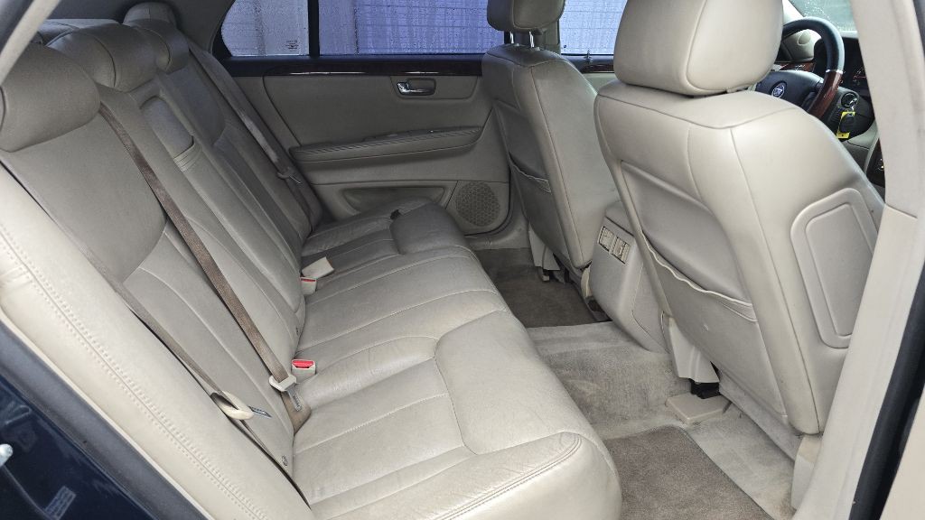 2007 Cadillac DTS Image 20