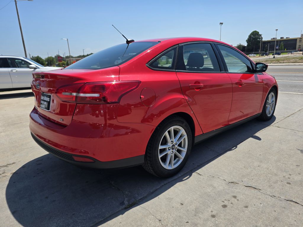 2017 Ford Focus Image 3