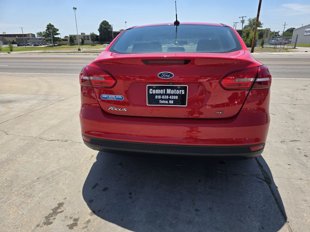 2017 Ford Focus Image 4