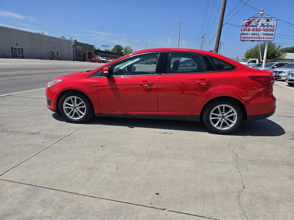 2017 Ford Focus Image 7