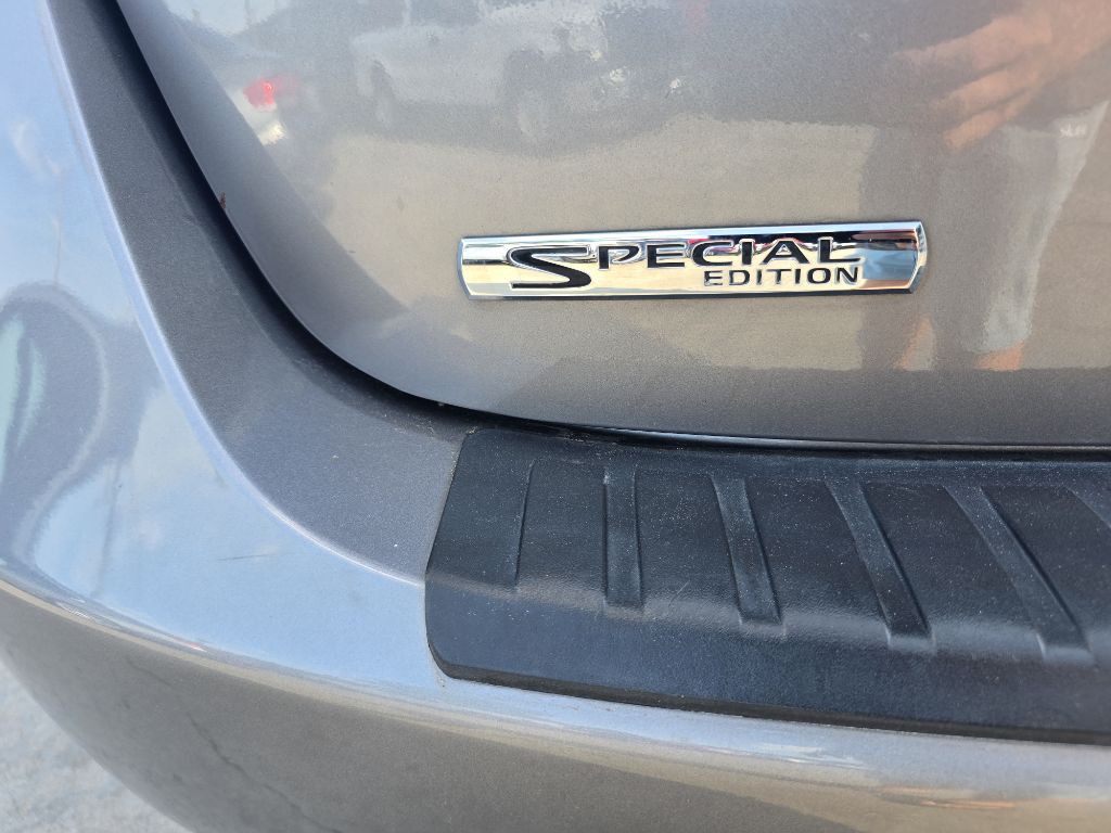 2013 Nissan Rogue Image 5