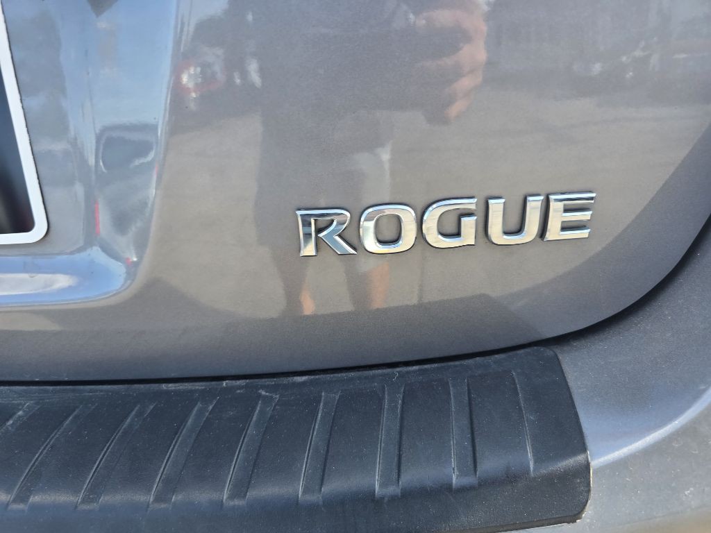 2013 Nissan Rogue Image 6