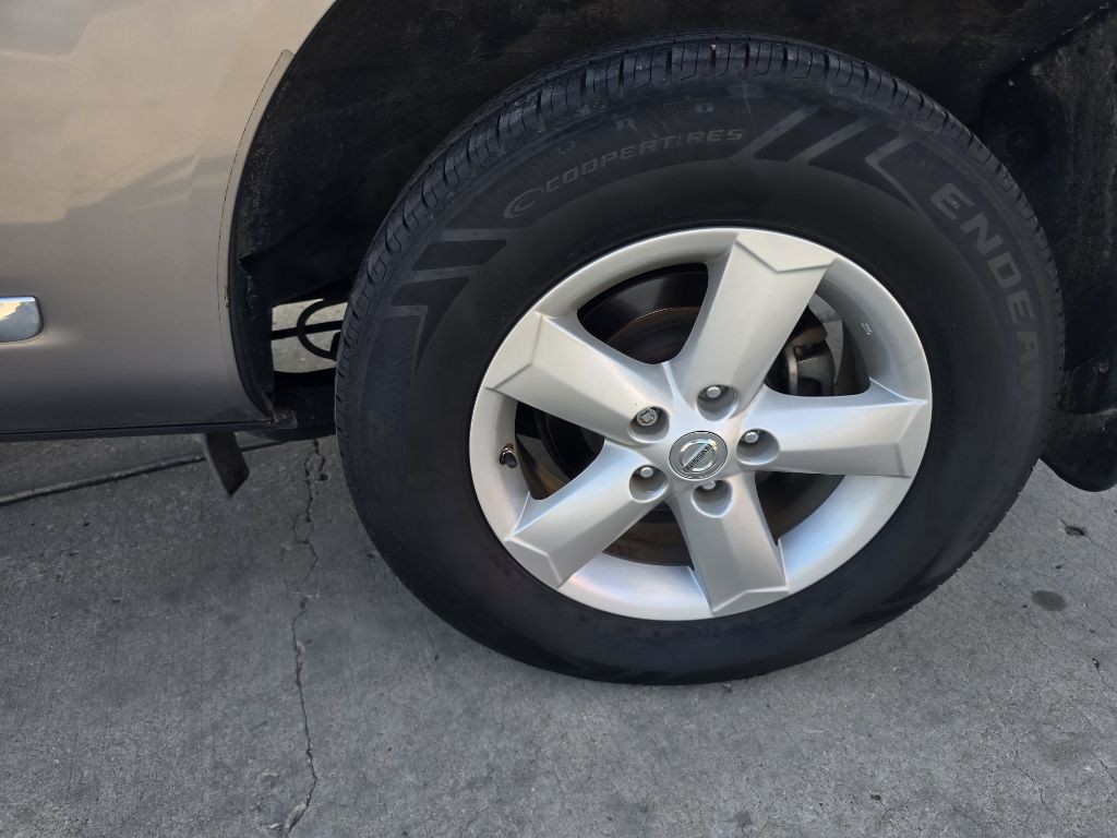 2013 Nissan Rogue Image 12