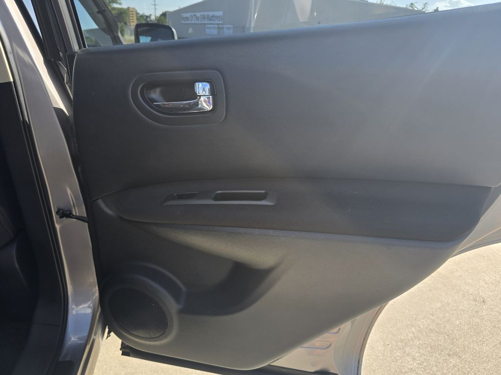 2013 Nissan Rogue Image 22