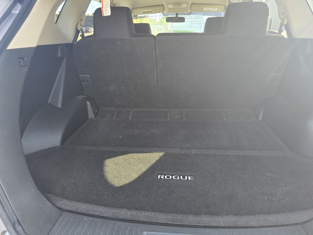 2013 Nissan Rogue Image 24