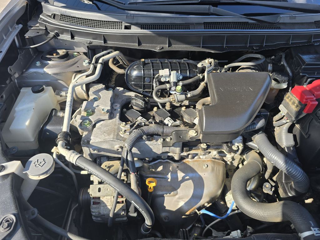 2013 Nissan Rogue Image 39