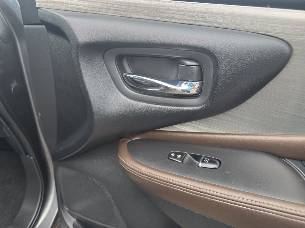 2015 Nissan Murano Image 17