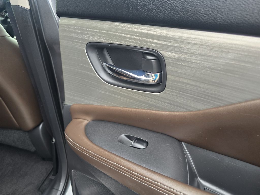 2015 Nissan Murano Image 22