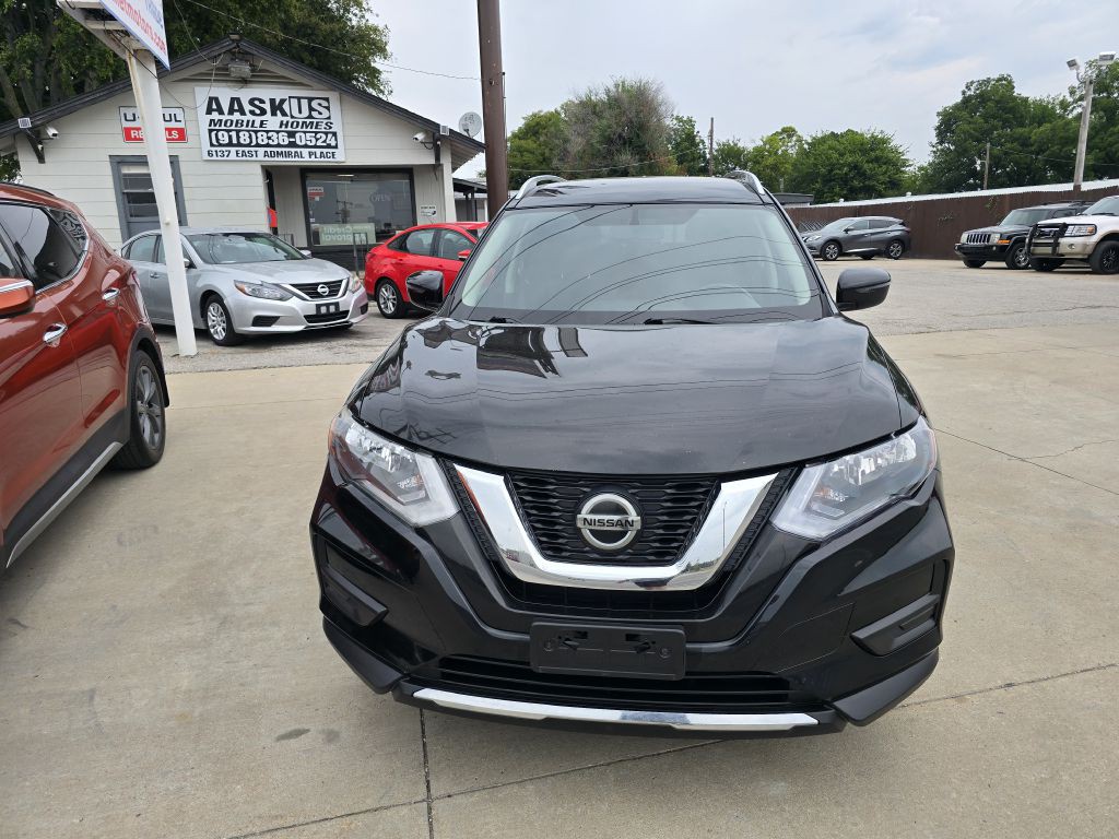 2018 Nissan Rogue Image 10