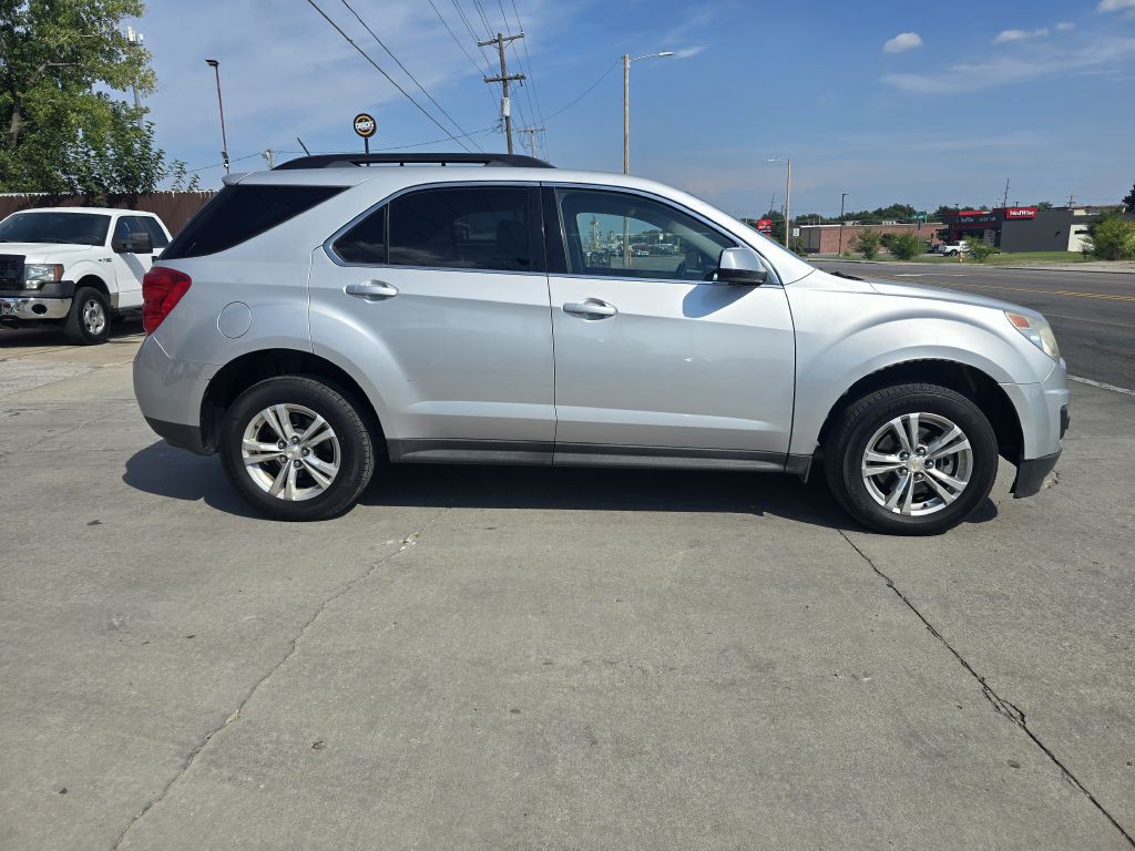 2015 Chevrolet Equinox Image 2