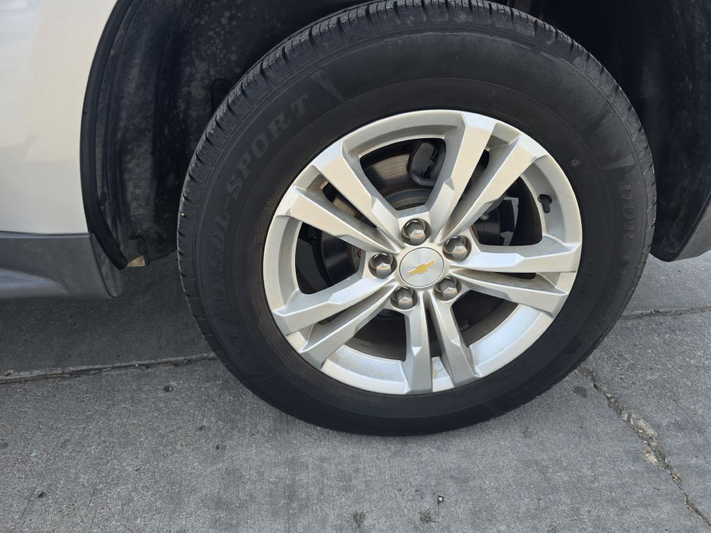 2015 Chevrolet Equinox Image 11