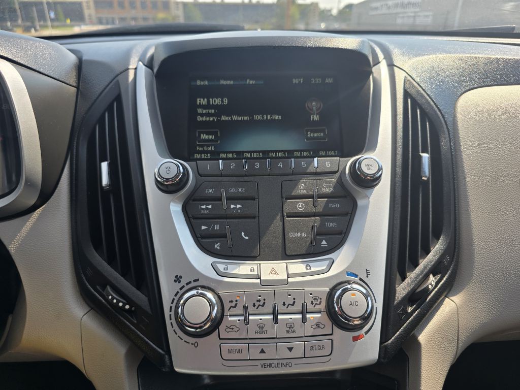2015 Chevrolet Equinox Image 19