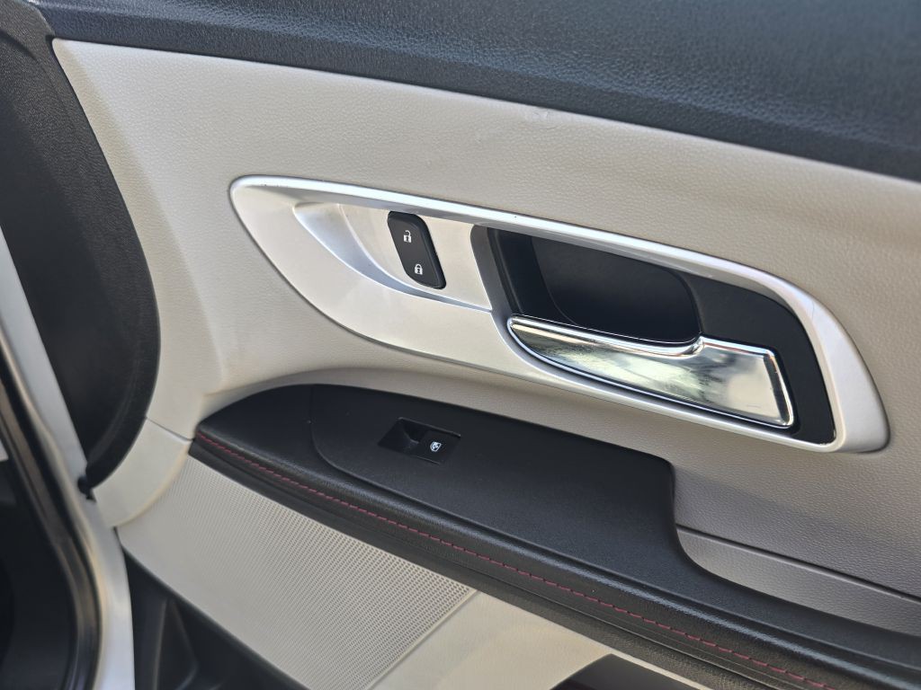 2015 Chevrolet Equinox Image 33