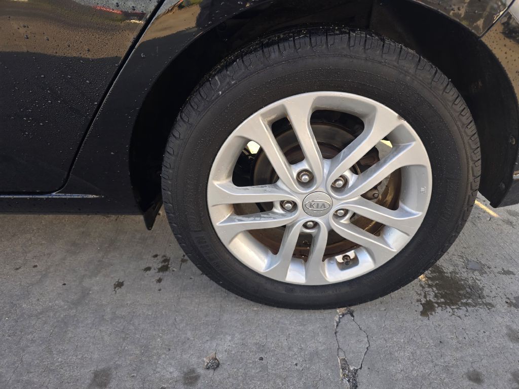 2012 Kia Forte Image 12