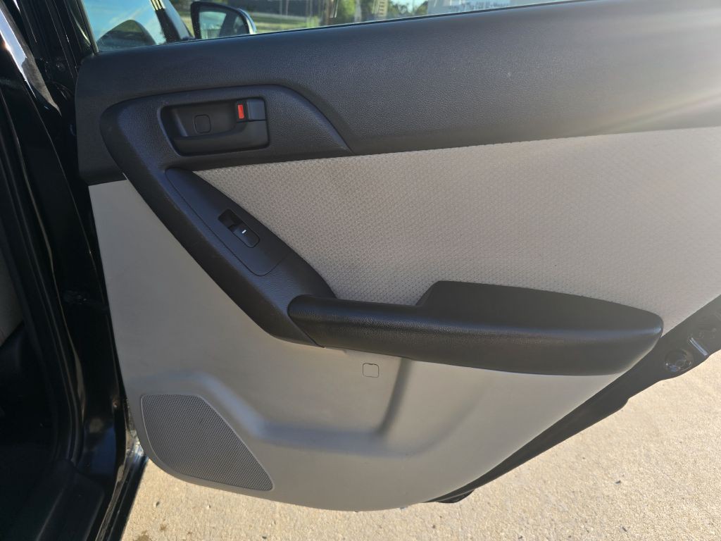 2012 Kia Forte Image 21
