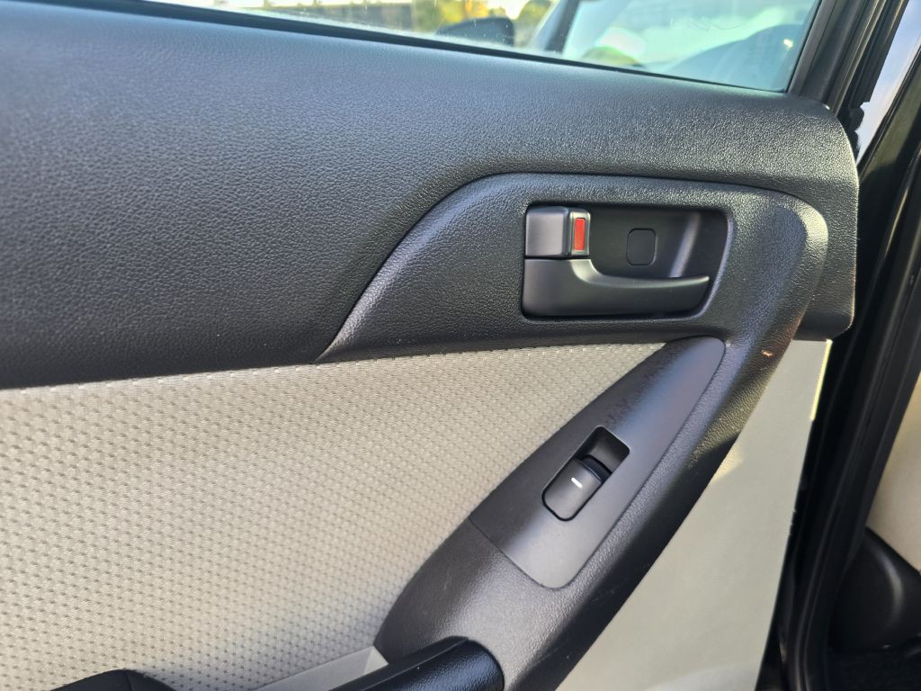 2012 Kia Forte Image 28