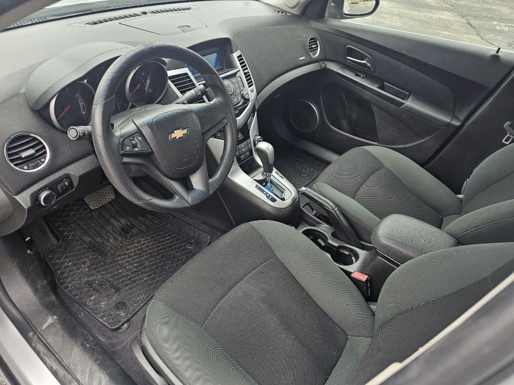 2011 Chevrolet Cruze Image 5