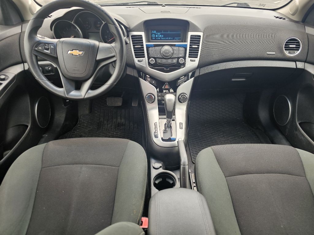 2011 Chevrolet Cruze Image 6