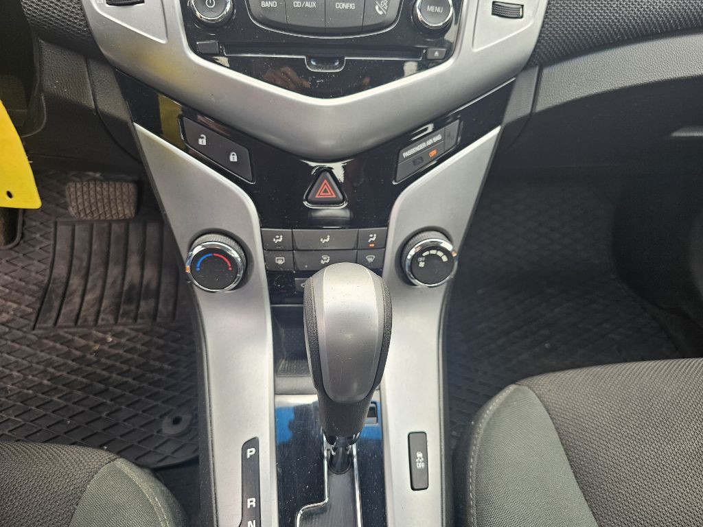 2011 Chevrolet Cruze Image 11