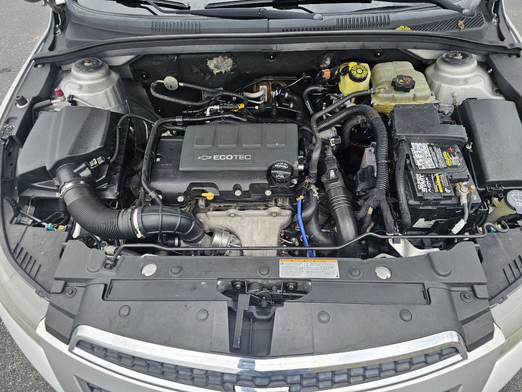 2011 Chevrolet Cruze Image 21