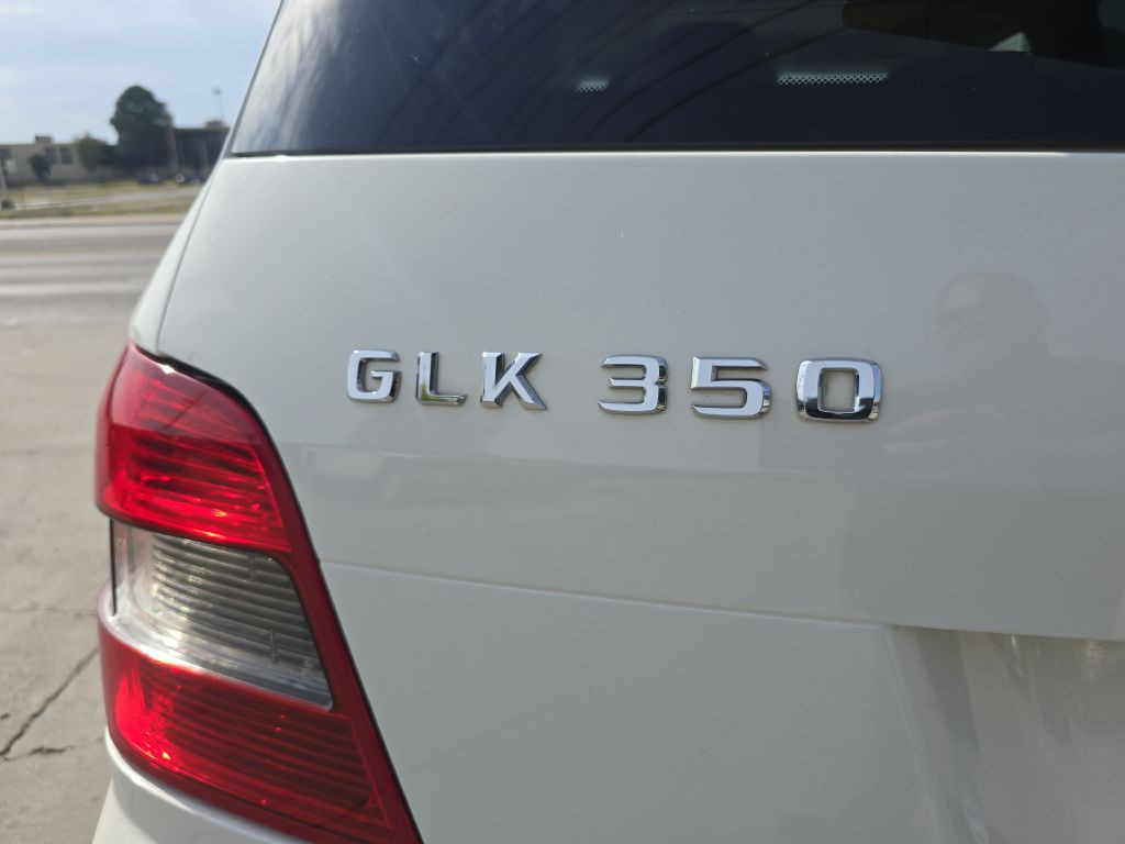2011 Mercedes-Benz GLK-Class Image 6