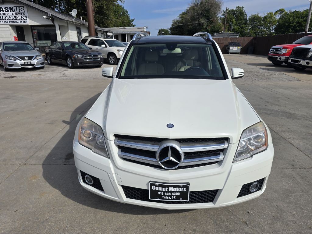 2011 Mercedes-Benz GLK-Class Image 11