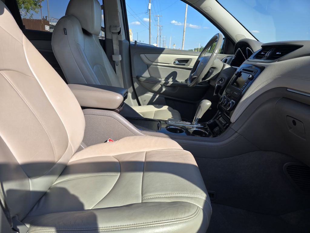 2017 Chevrolet Traverse Image 21