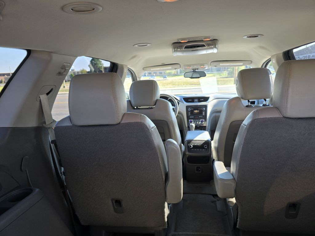 2017 Chevrolet Traverse Image 31