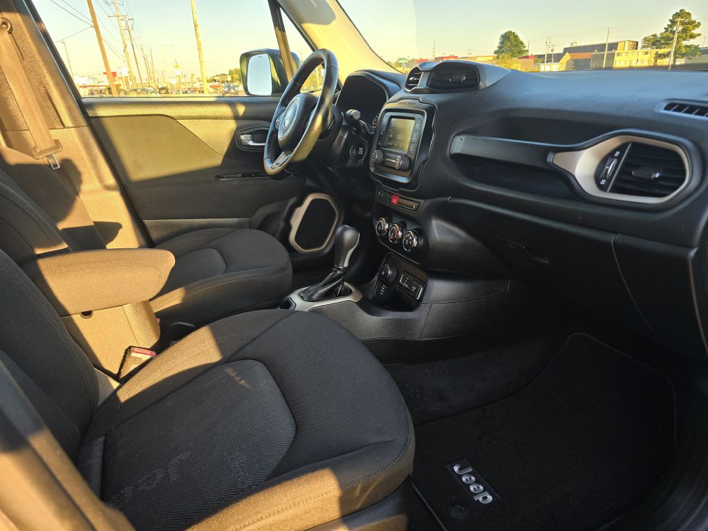 2016 Jeep Renegade Image 20