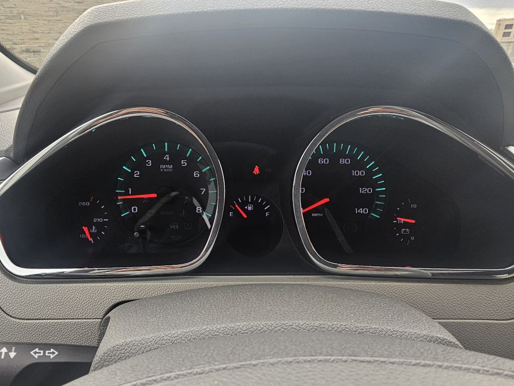 2011 Chevrolet Traverse Image 13