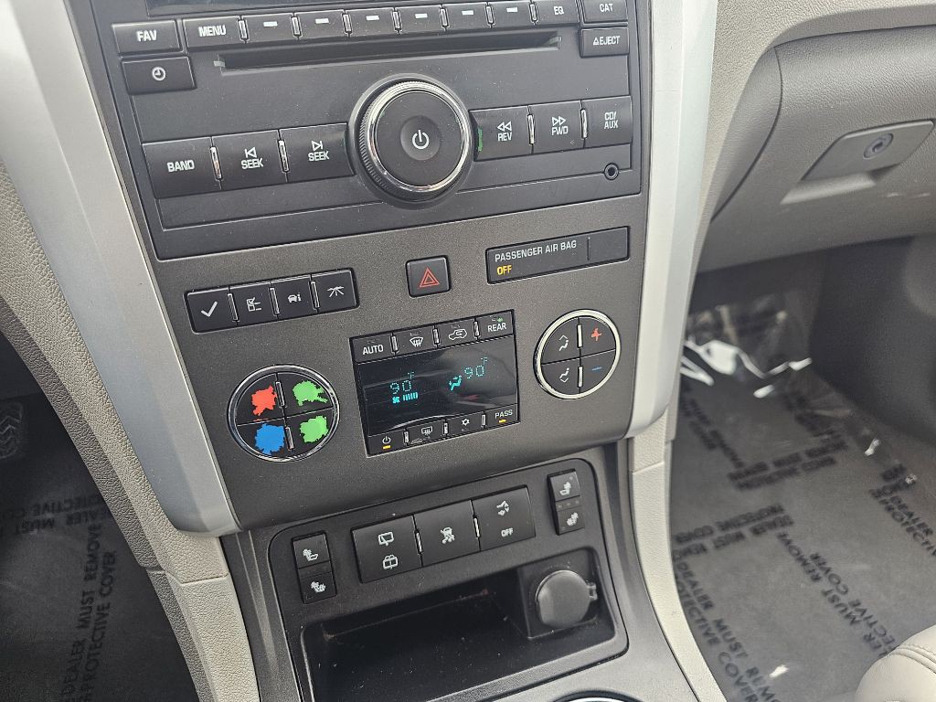 2011 Chevrolet Traverse Image 15