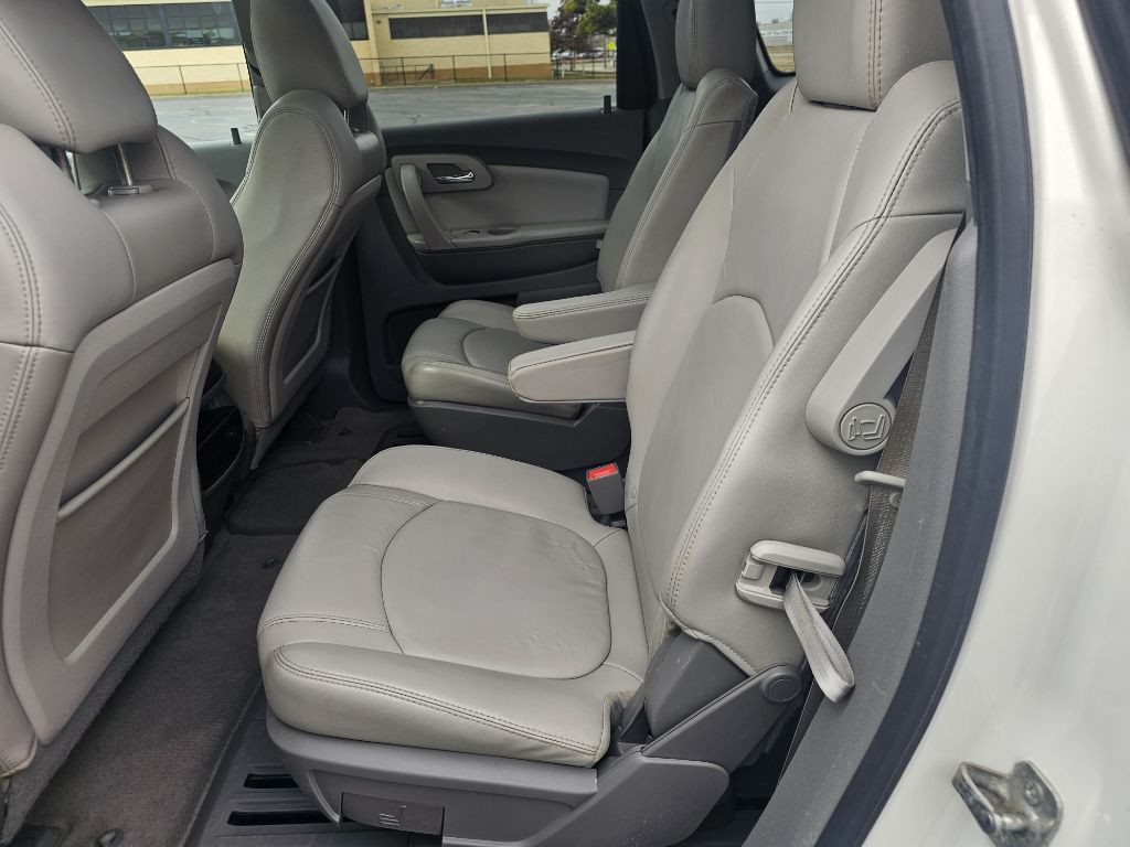 2011 Chevrolet Traverse Image 20