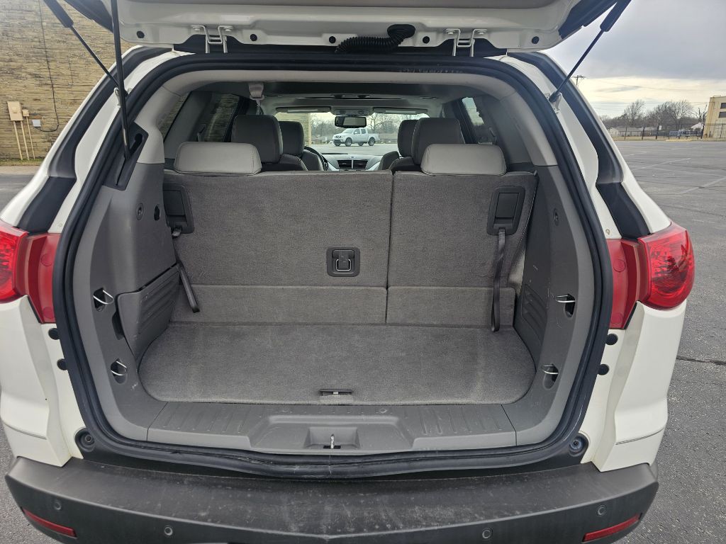 2011 Chevrolet Traverse Image 23