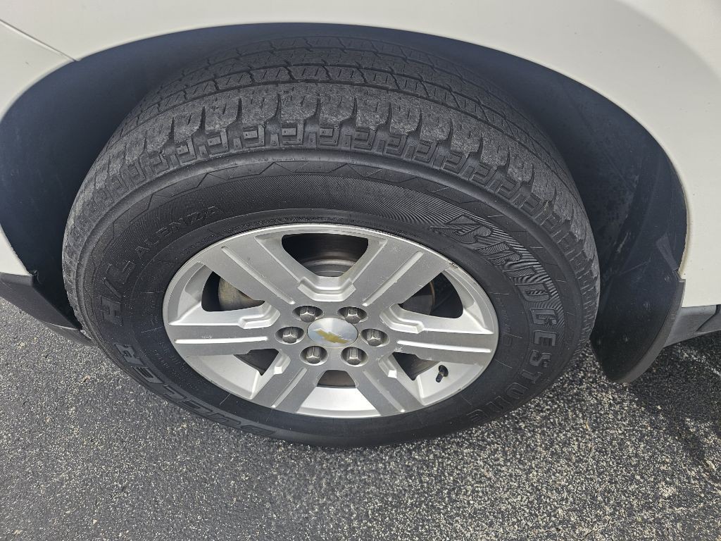 2011 Chevrolet Traverse Image 33