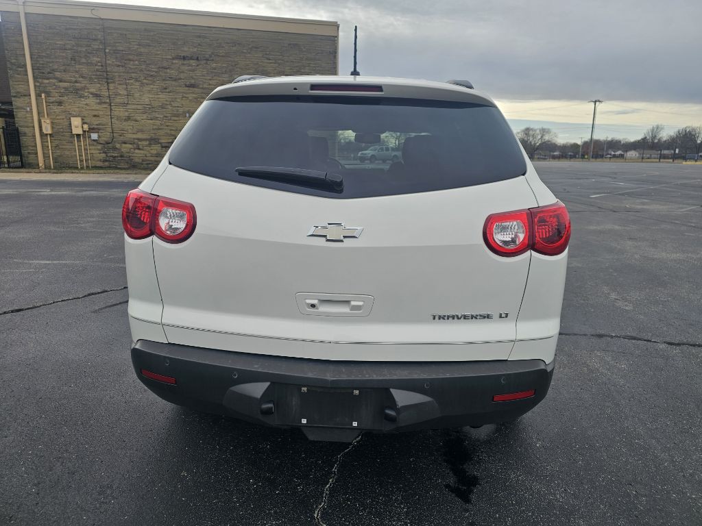2011 Chevrolet Traverse Image 39