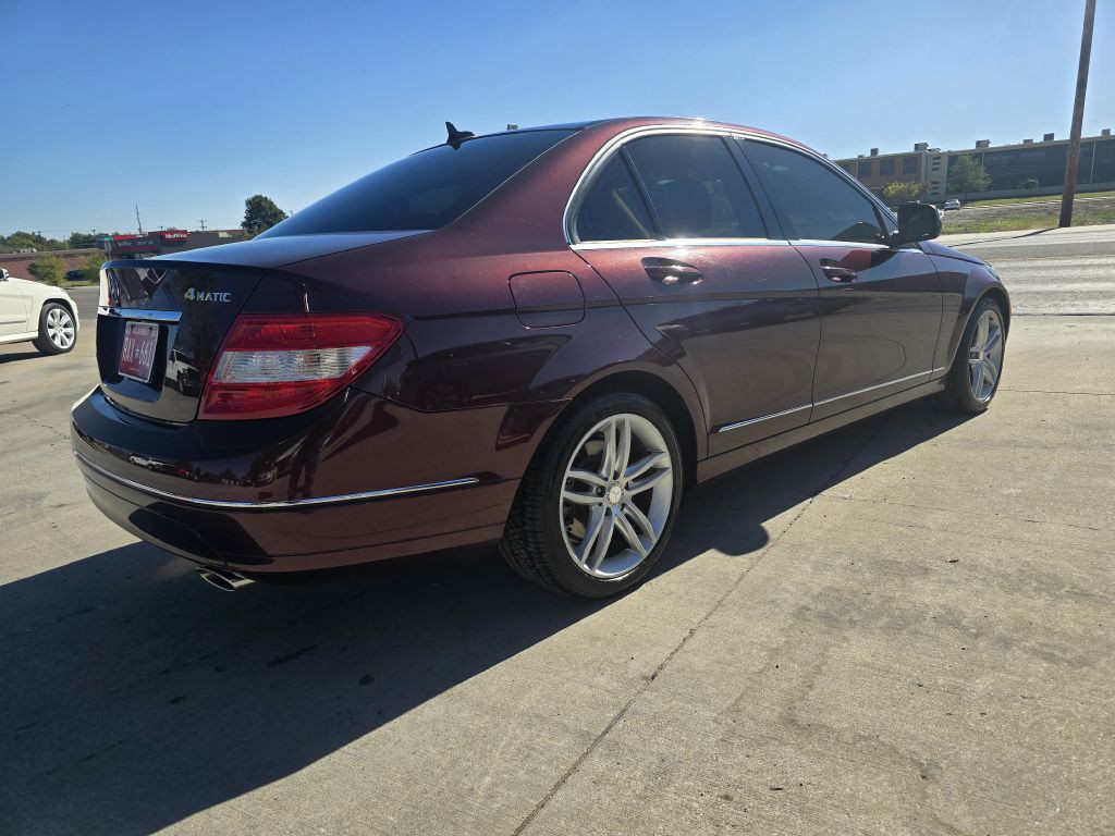 2008 Mercedes-Benz C-Class Image 3