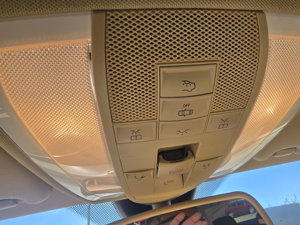 2008 Mercedes-Benz C-Class Image 38