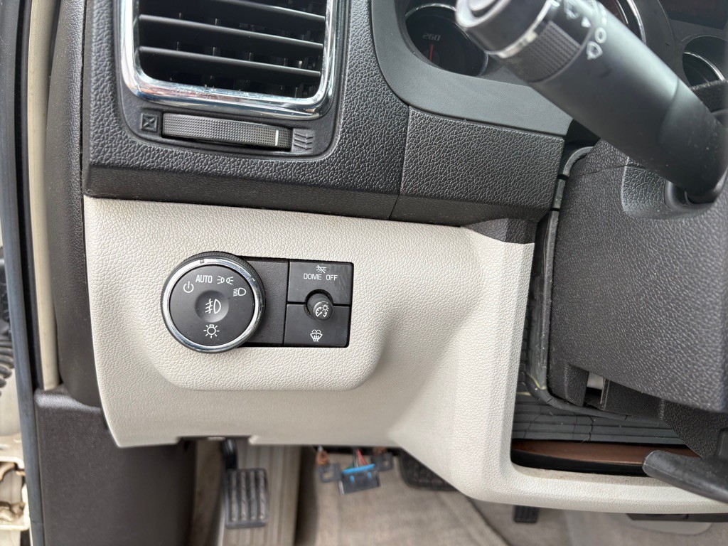 2008 GMC Acadia Image 4