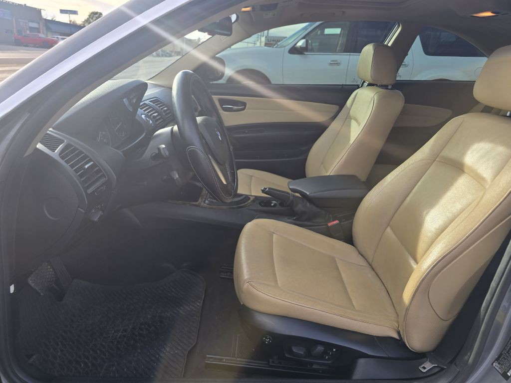 2011 BMW 1 Series Image 26