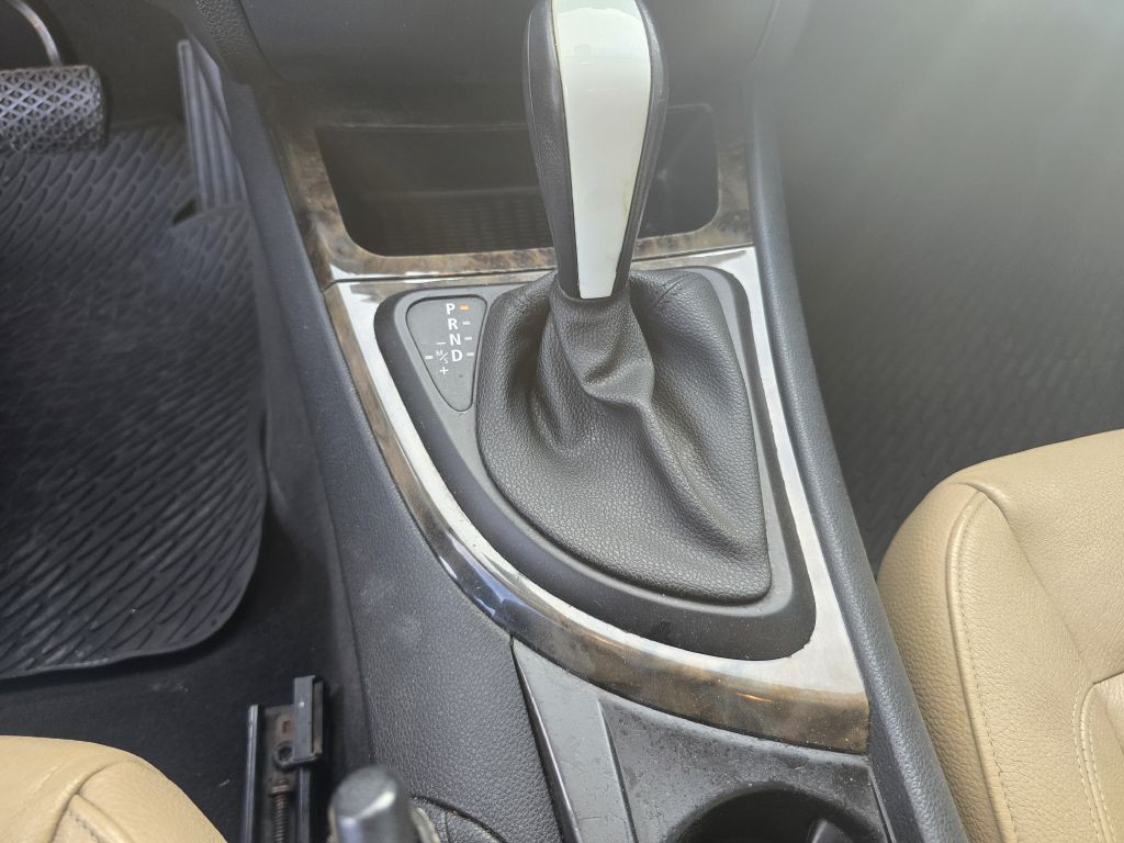 2011 BMW 1 Series Image 31