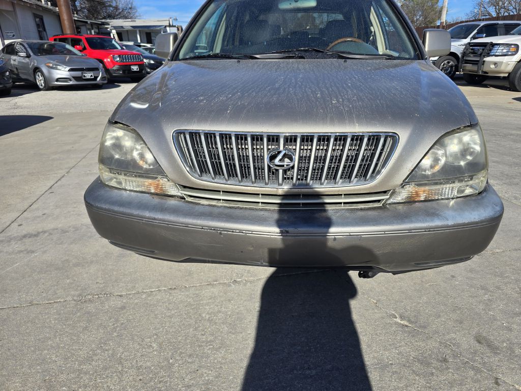 2001 Lexus RX Image 8