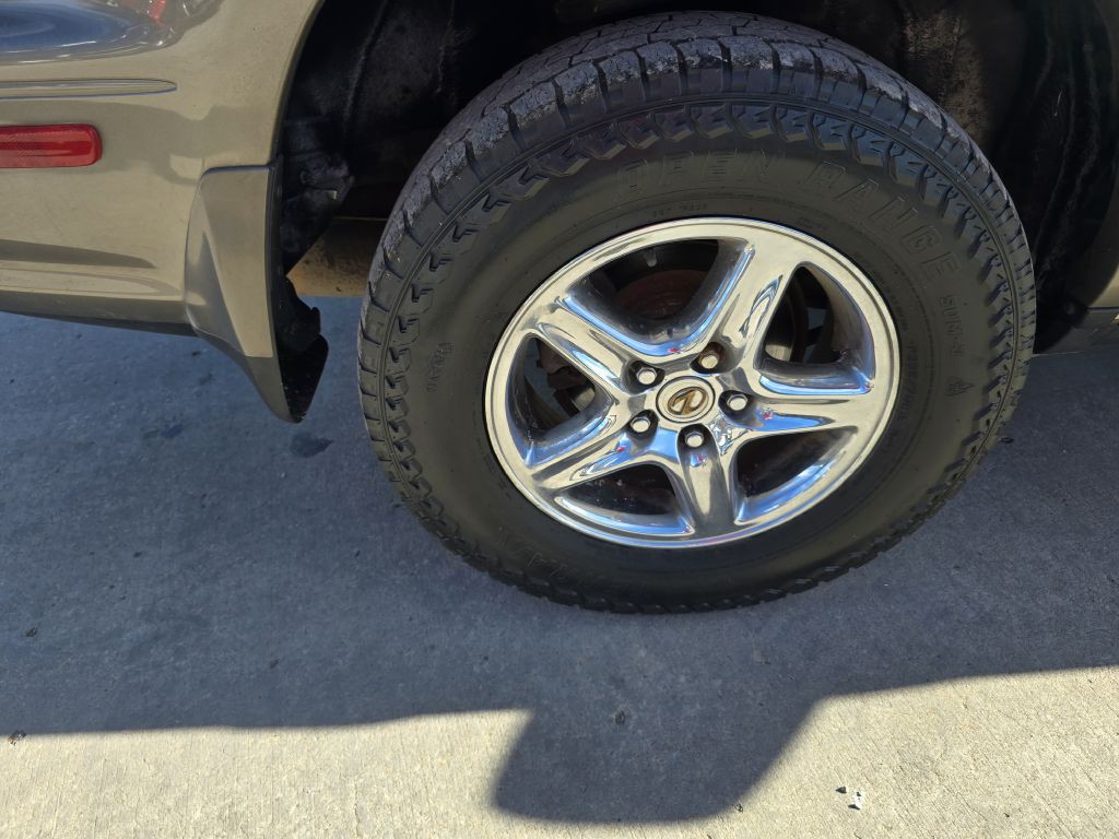 2001 Lexus RX Image 12