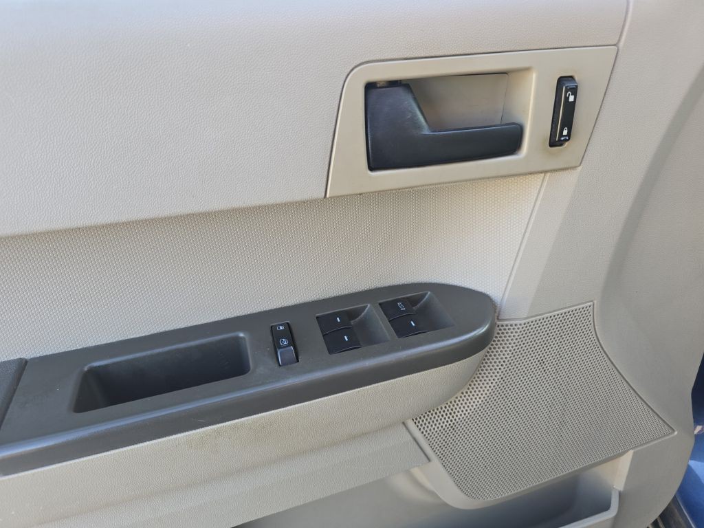 2009 Ford Escape Image 29