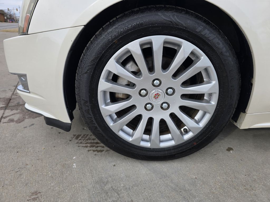 2013 Cadillac CTS Image 13