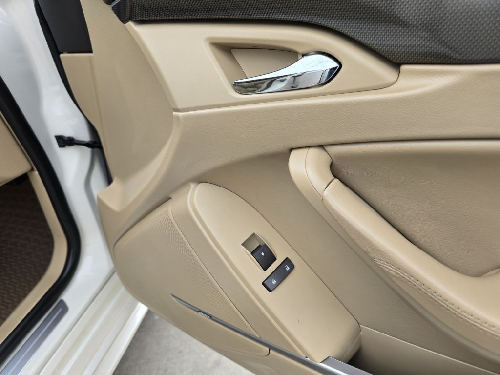 2013 Cadillac CTS Image 19