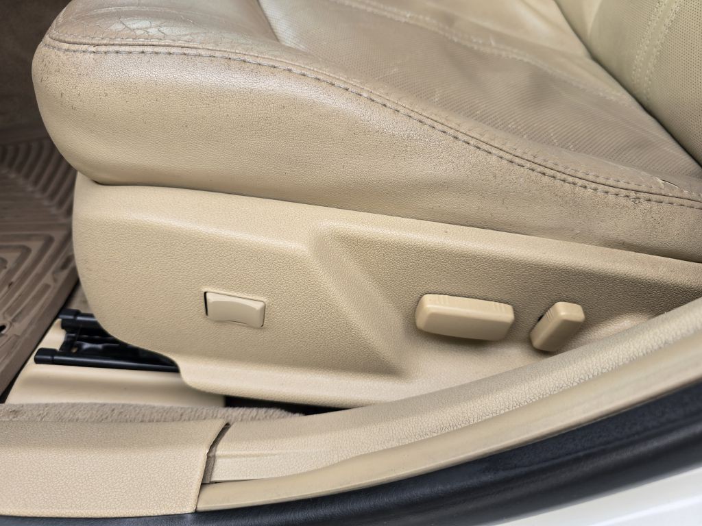 2013 Cadillac CTS Image 31