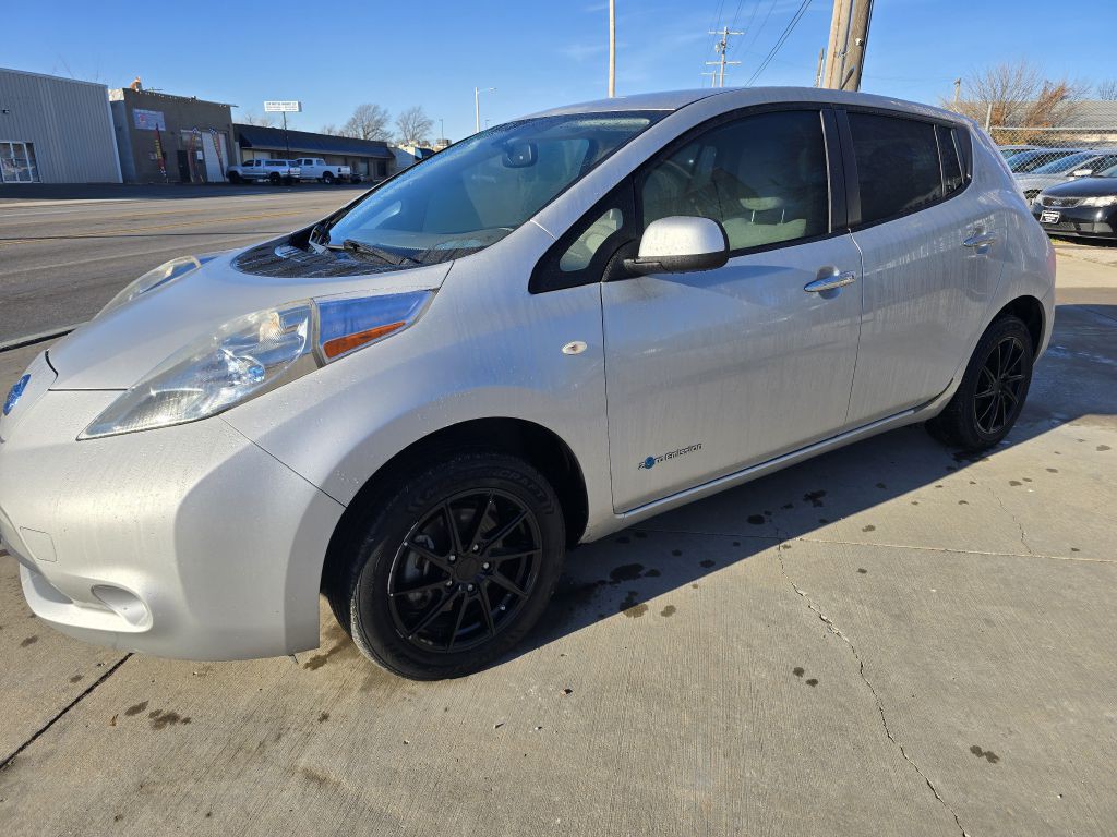 2011 Nissan Leaf Image 9